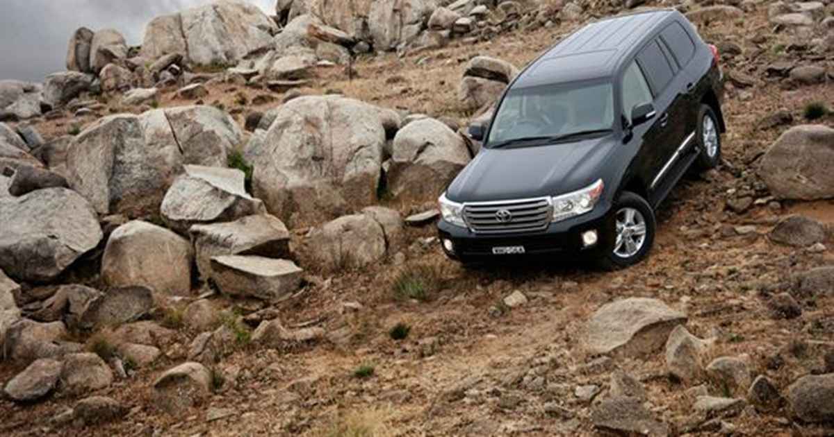 یکی دیگر از دلایل بوی لنت، ترمزگیری مداوم در جادههای کوهستانی است.